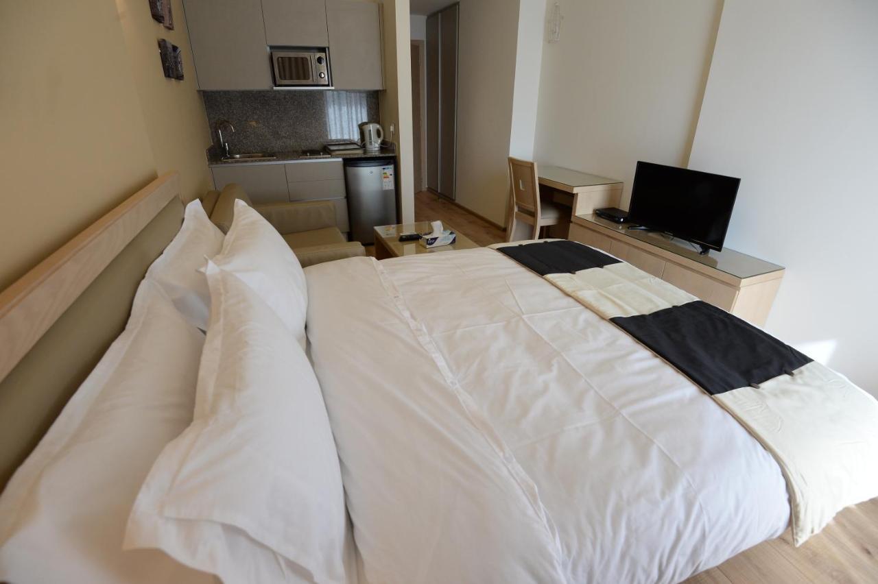 Nest 1 Hotel Beirut Exteriör bild